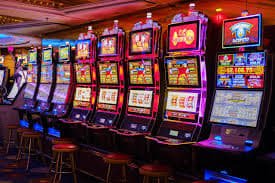 Shio Table betting interface on kalender togel platform showing zodiac animal buttons and live multiplier display